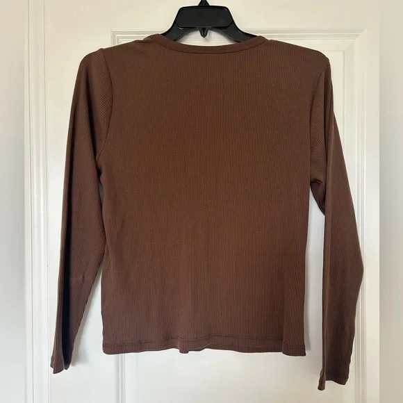 Old Navy Fitted Henley - Picture 2 of 3